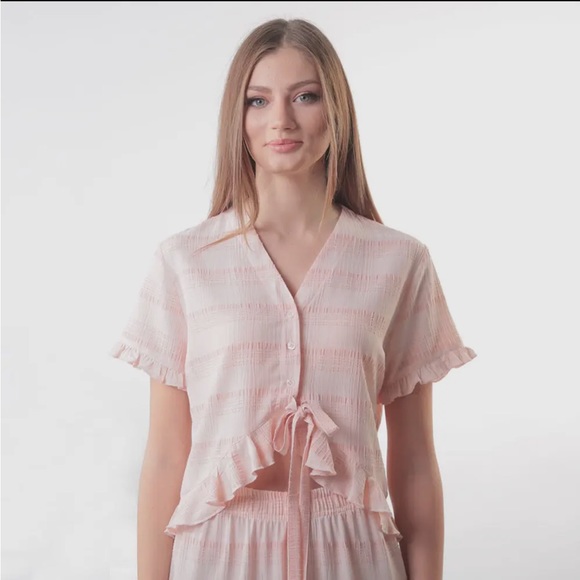 Spring Lounge Set - Picture 3 of 5